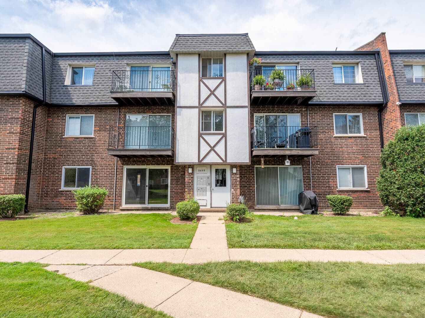Property in Des Plaines